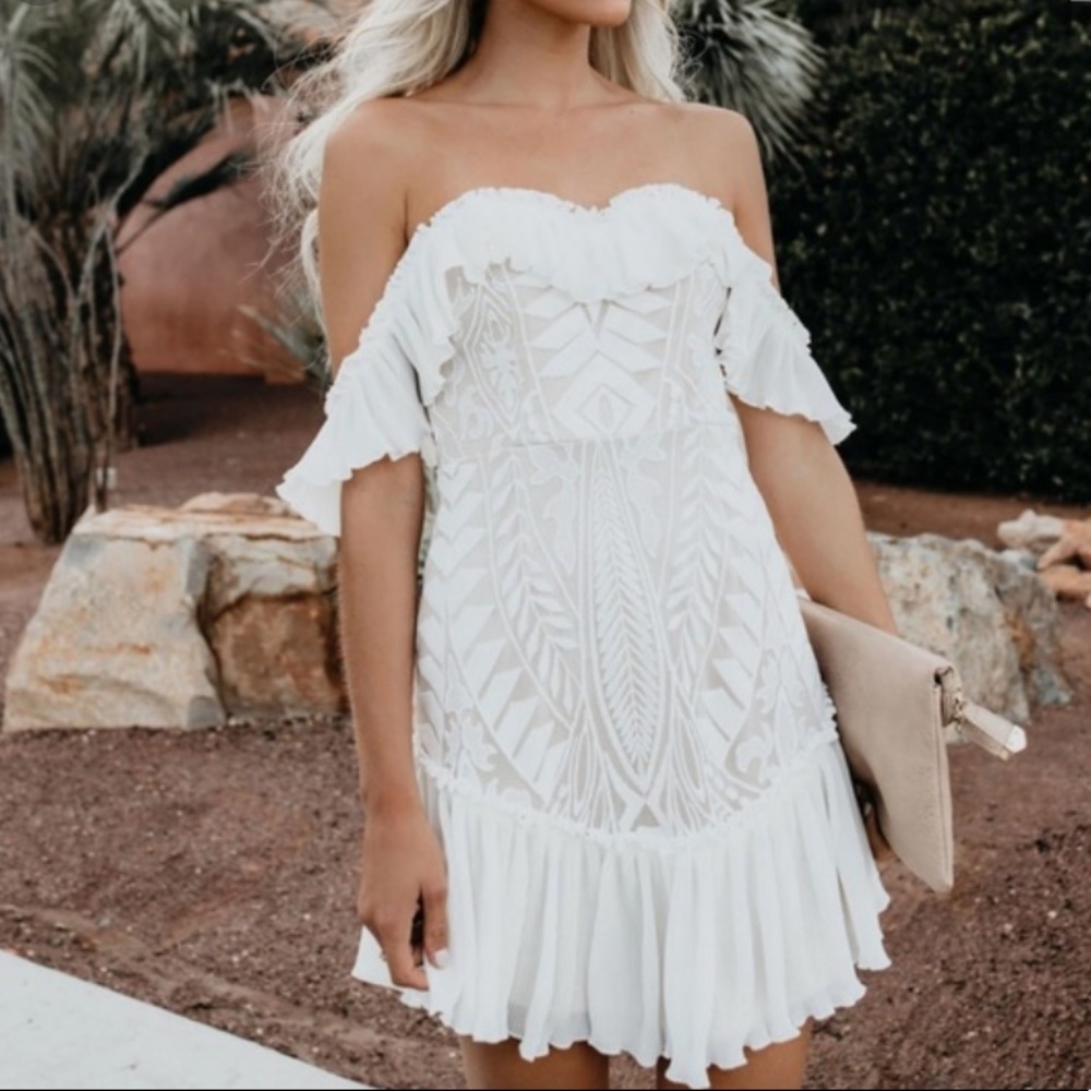 Vici Bouquet Toss off the shoulder dress